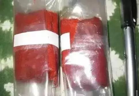 朱红膏纱条