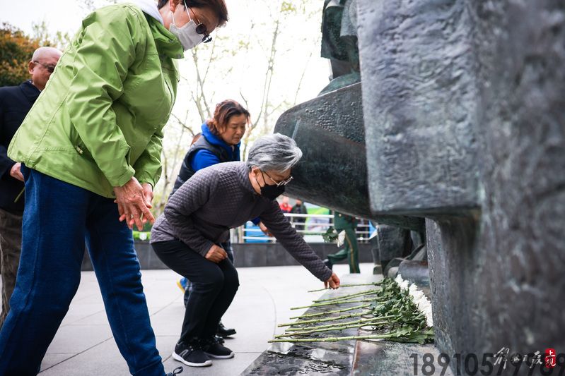 
天津肿瘤医院黄牛代挂号电话票贩子号贩子网上预约挂号,住院检查加快,五卅运动纪念碑前，致敬先烈 缅怀英雄
